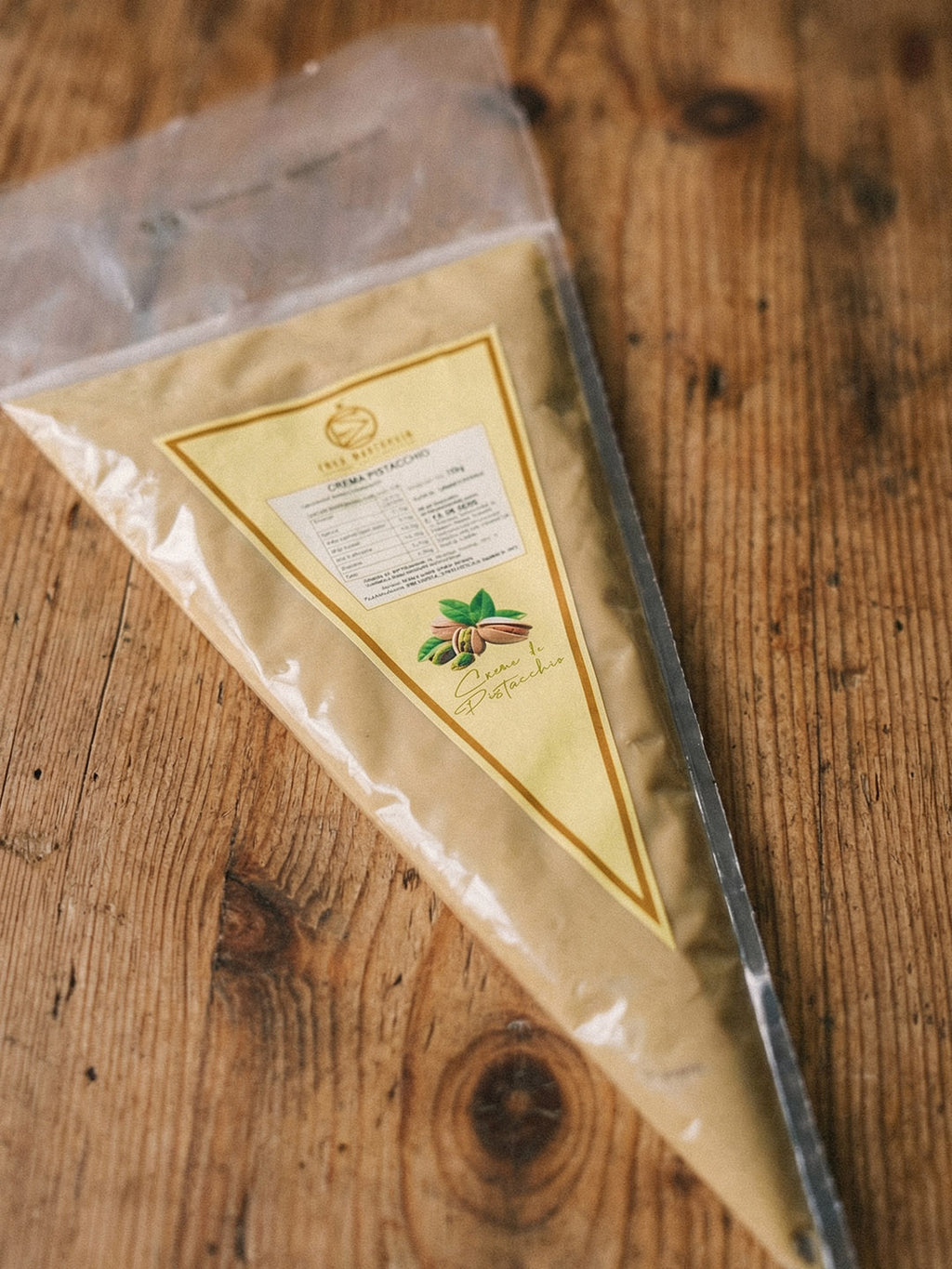 Colomba al Pistacchio con sac à poche